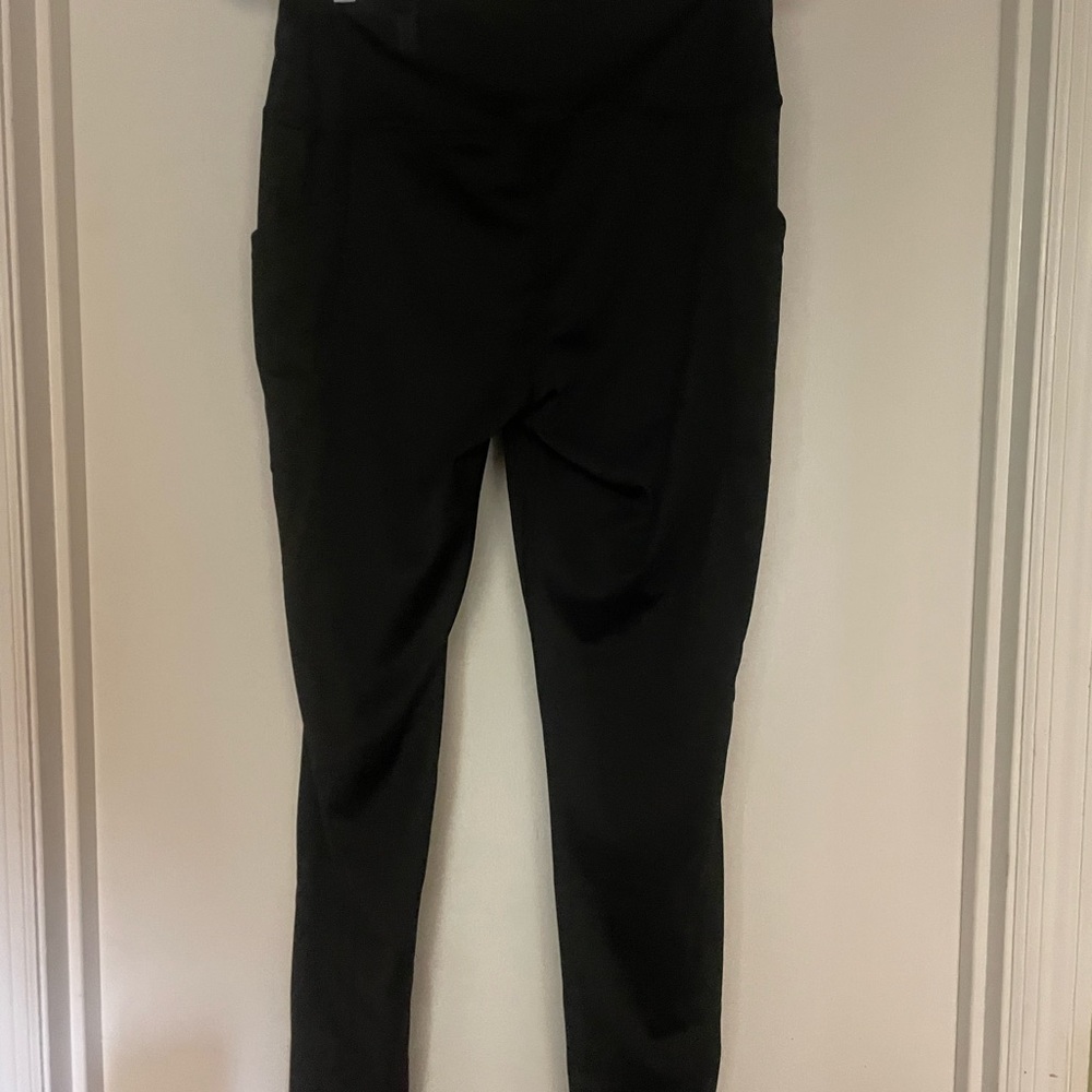 Three 3 Pr of Brand New Compression Leggings w Side Pockets 2 Black, 1 Navy XL
